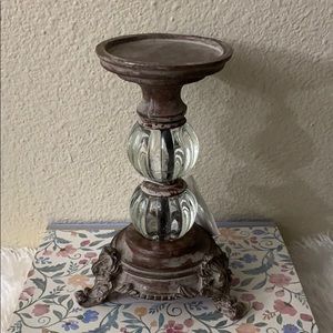 Candle holder
